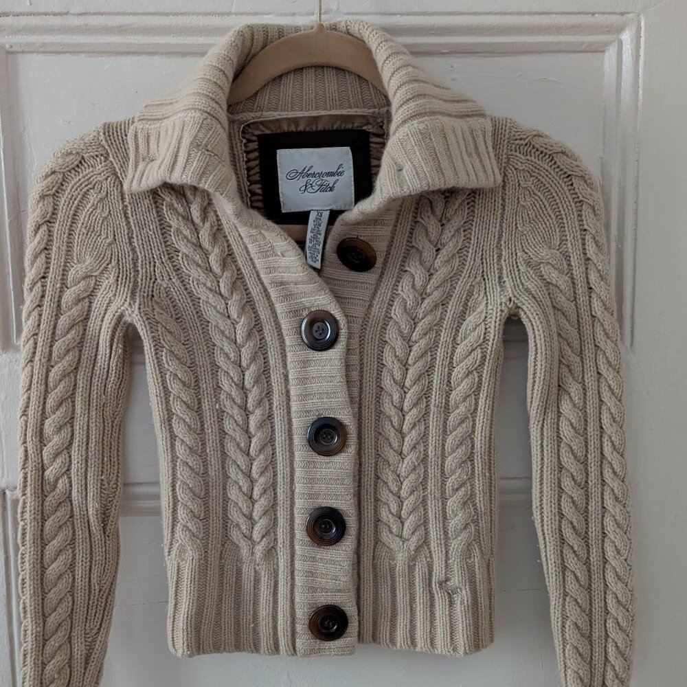 Abercrombie & Fitch Cream Cable Knit Cardigan